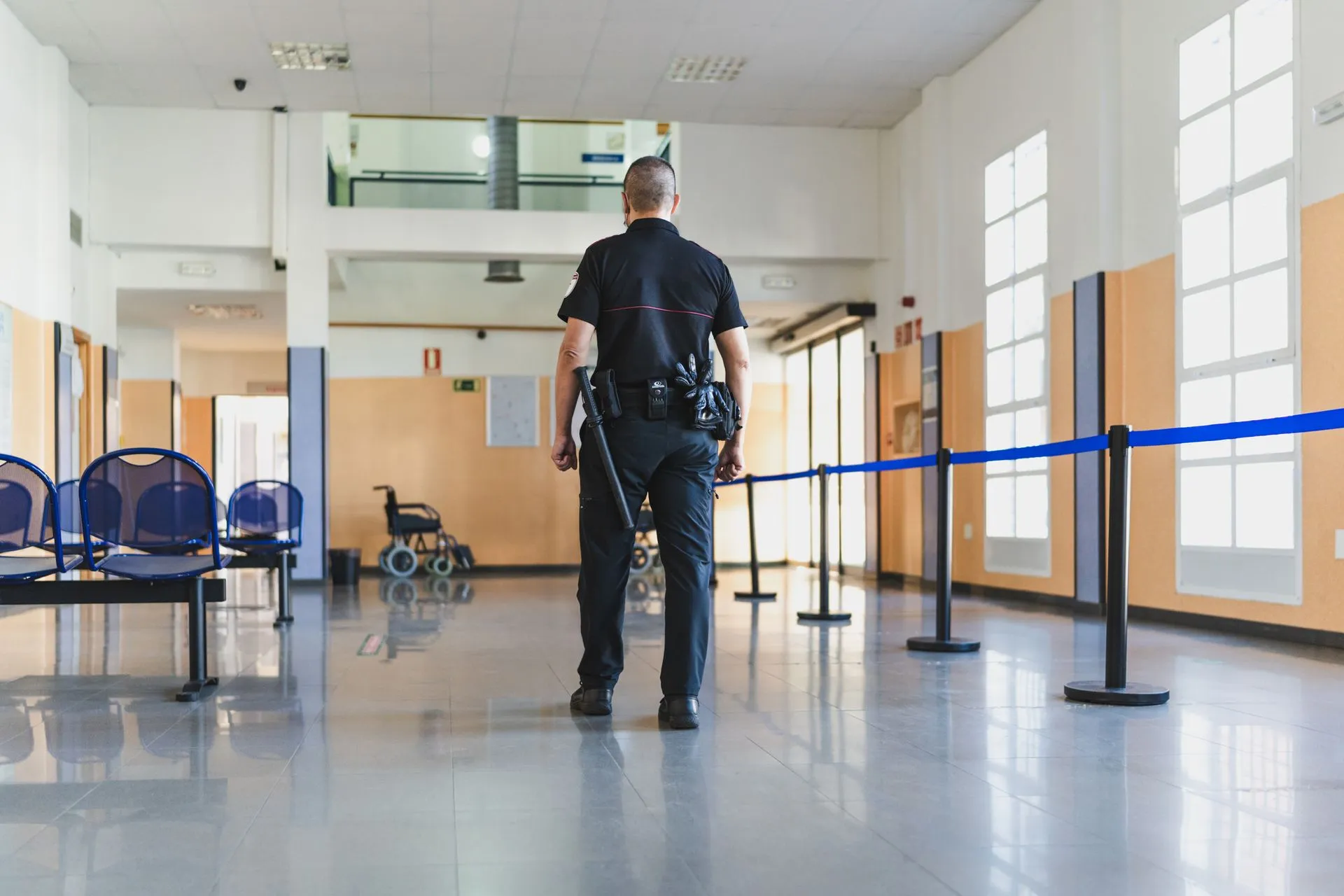 Protect Your Business with Security Guard in Seattle, WA